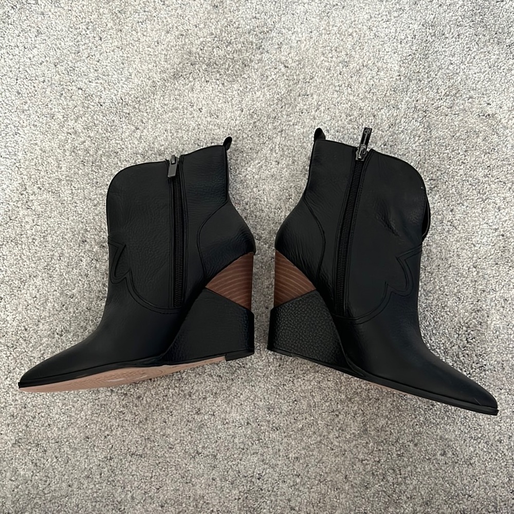 Cowgirl wedge booties